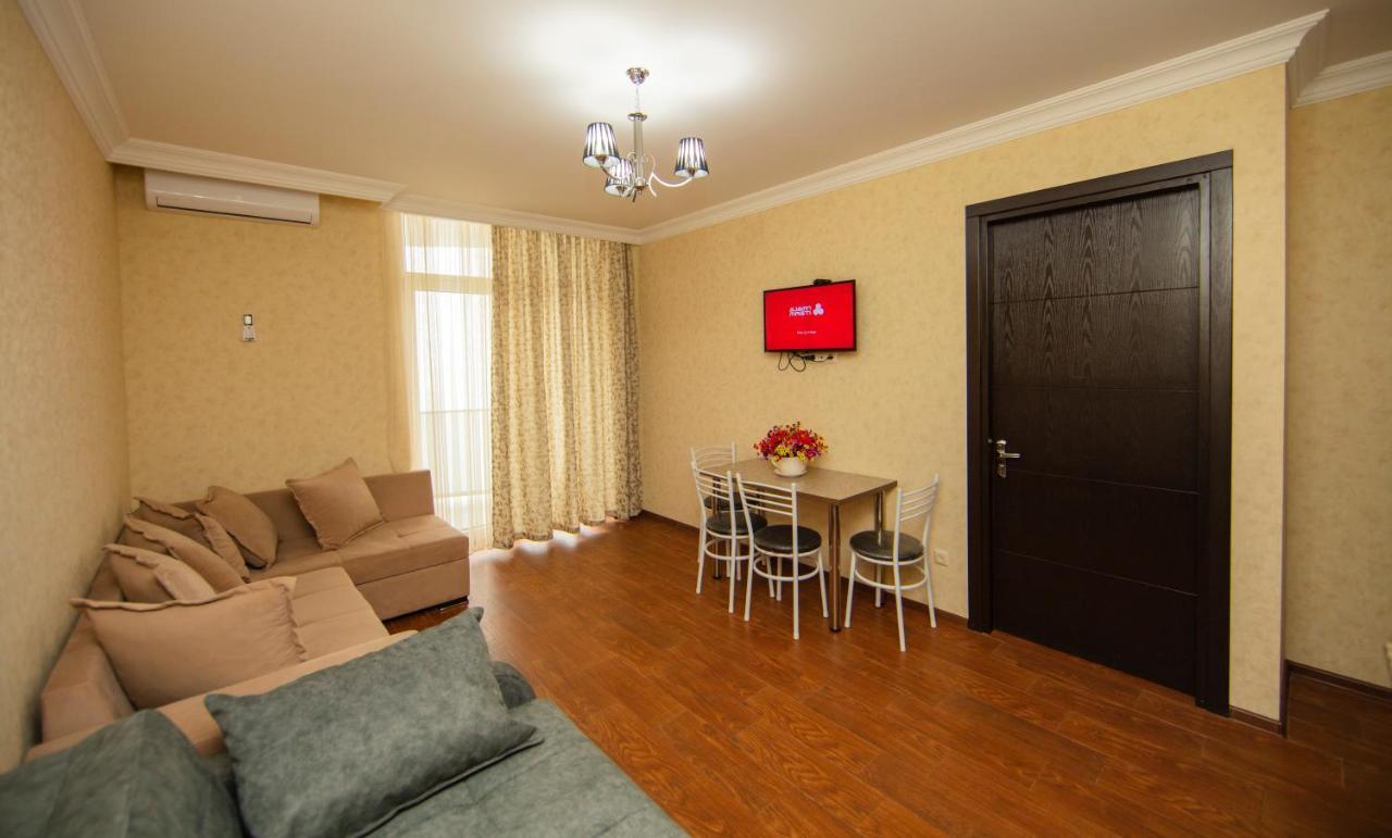 Sea Towers Suite Batumi Ngoại thất bức ảnh