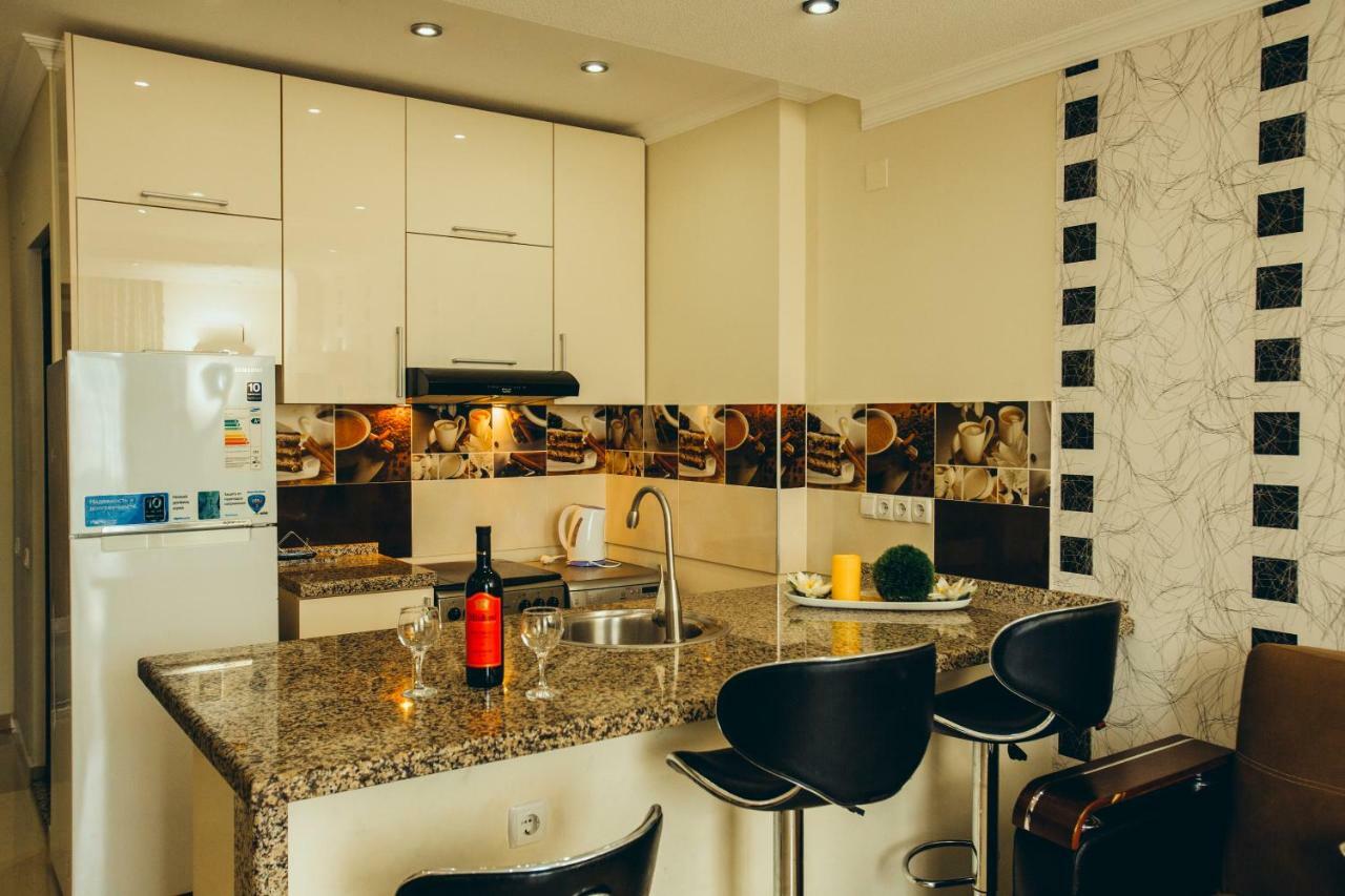 Sea Towers Suite Batumi Ngoại thất bức ảnh